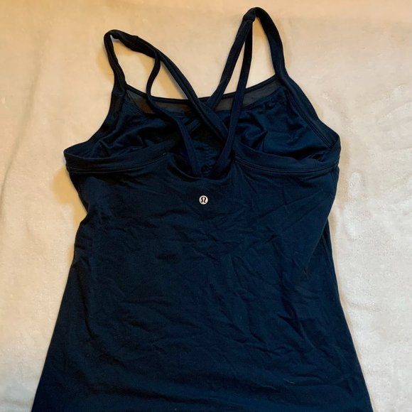 Lululemon Size 12 Tank - Picture 2 of 2